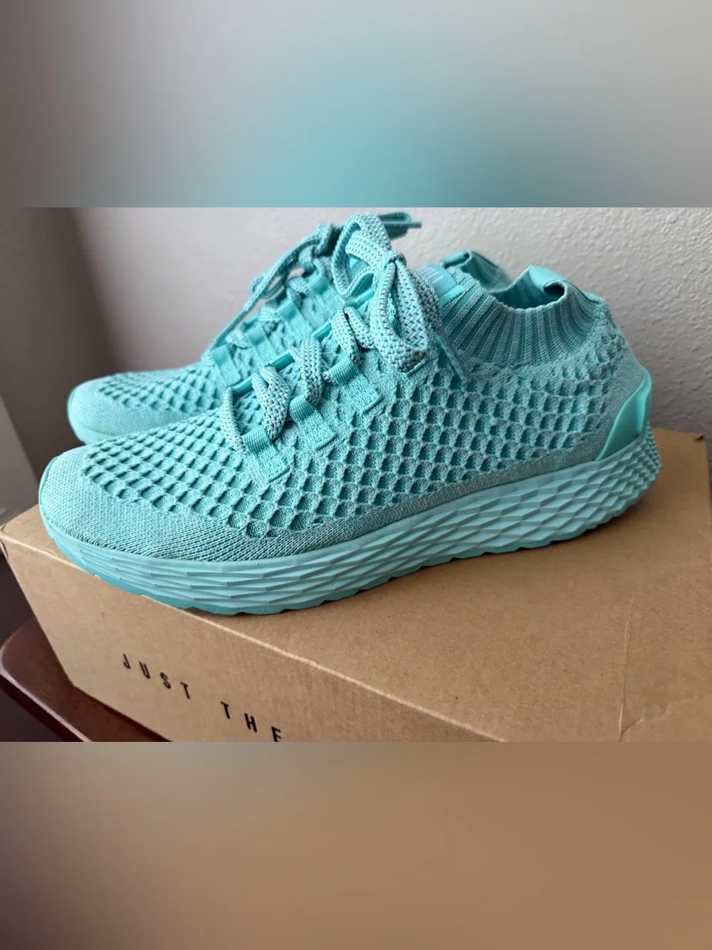 Nobull Diamond Knit Runner Men’s Size 9.5 Women’s Size 11 New! Aqua *See Descrip